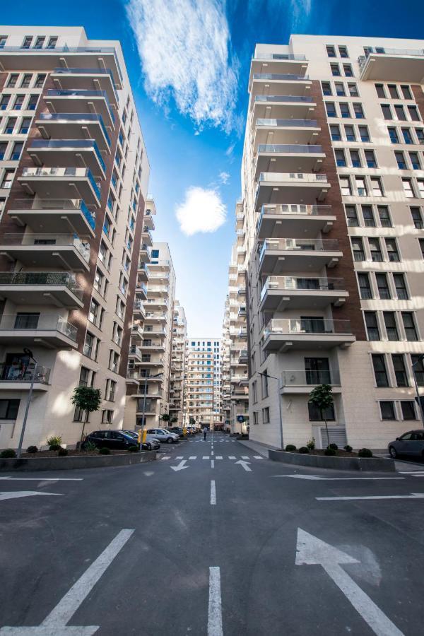 Studio Moghioros Park ブカレスト エクステリア 写真